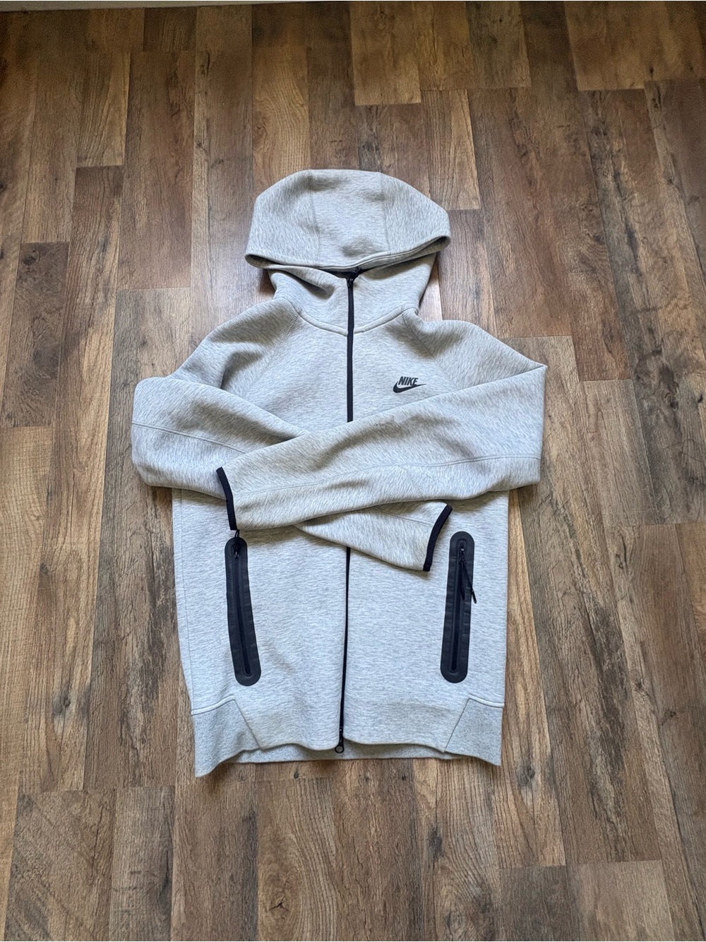 Nike Men's Light Gray Full-Zip Hooded Sweater, will come washed